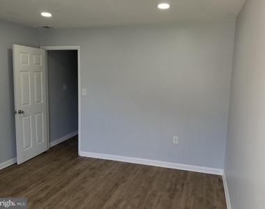 1624 W Lexington Street - Photo Thumbnail 32