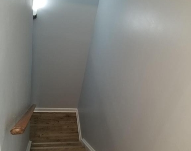 1624 W Lexington Street - Photo Thumbnail 46