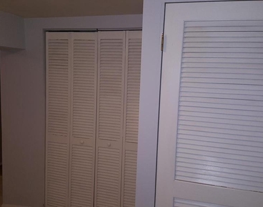 624 Stirling Street - Photo Thumbnail 22