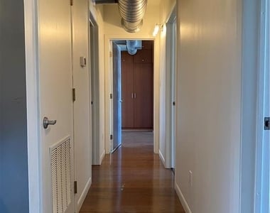 1801 Lavaca St - Photo Thumbnail 4