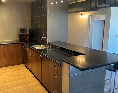 1801 Lavaca St - Photo Thumbnail 1