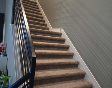 724 Ramsey Ave - Photo Thumbnail 21