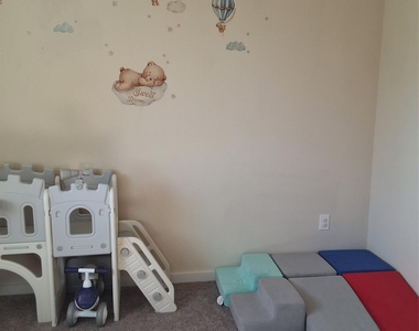 724 Ramsey Ave - Photo Thumbnail 15