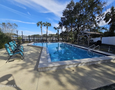 1307 River Hills Circle E - Photo Thumbnail 26