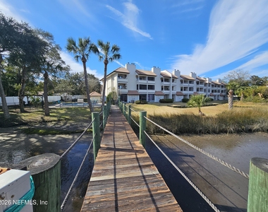 1307 River Hills Circle E - Photo Thumbnail 21