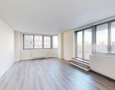 401 E 34th St - Photo Thumbnail 2