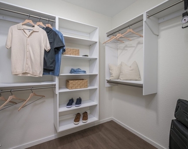 8552 Collier Boulevard - Photo Thumbnail 19