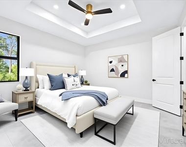 4127 Nw 36th Place - Photo Thumbnail 3