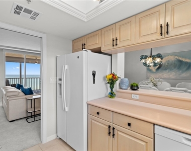 9577 Gulf Shore Drive - Photo Thumbnail 13