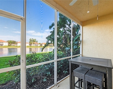 280 Robin Hood Circle - Photo Thumbnail 17