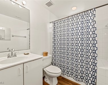 280 Robin Hood Circle - Photo Thumbnail 14