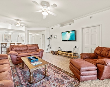 280 Robin Hood Circle - Photo Thumbnail 7