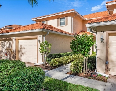 280 Robin Hood Circle - Photo Thumbnail 2