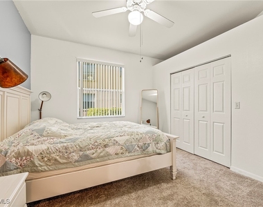 280 Robin Hood Circle - Photo Thumbnail 15