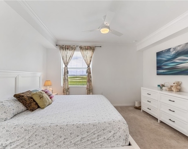 43020 Greenway Boulevard - Photo Thumbnail 10