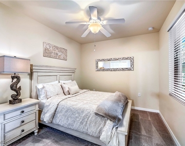 28041 Bridgetown Court - Photo Thumbnail 12