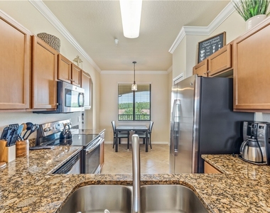 17961 Bonita National Boulevard - Photo Thumbnail 4