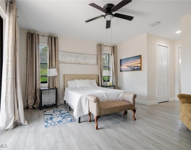 4665 Keylargo Lane - Photo Thumbnail 10