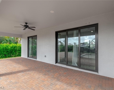 4665 Keylargo Lane - Photo Thumbnail 22