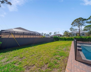 4665 Keylargo Lane - Photo Thumbnail 36