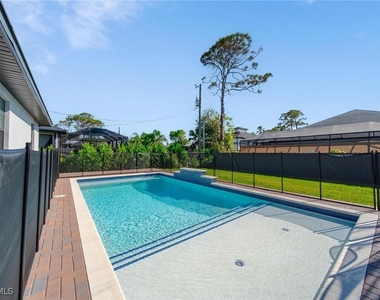 4665 Keylargo Lane - Photo Thumbnail 30