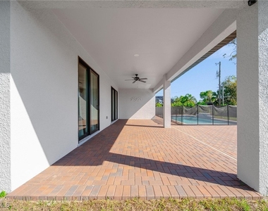 4665 Keylargo Lane - Photo Thumbnail 32