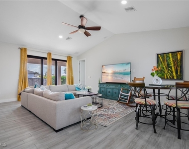 4665 Keylargo Lane - Photo Thumbnail 3