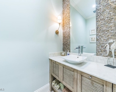 7128 Lemuria Circle - Photo Thumbnail 10