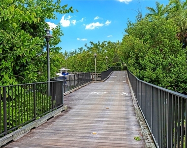 1351 Curlew Avenue - Photo Thumbnail 36