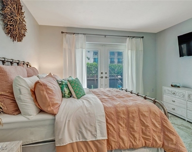 1351 Curlew Avenue - Photo Thumbnail 18
