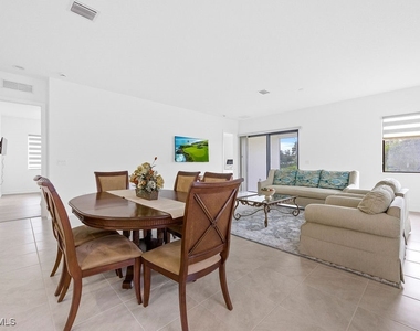 5293 Marano Drive - Photo Thumbnail 7