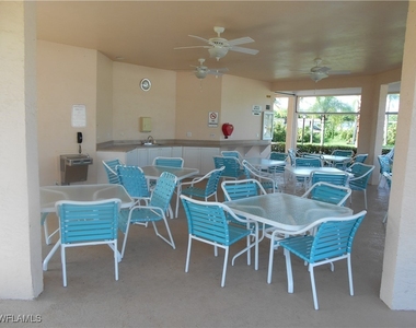 230 W Naomi Drive - Photo Thumbnail 14