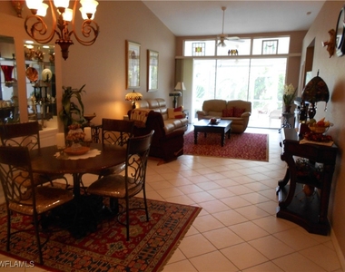 230 W Naomi Drive - Photo Thumbnail 2