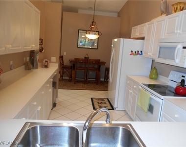 230 W Naomi Drive - Photo Thumbnail 7