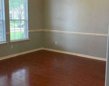 6719 Emerald Shire Lane - Photo Thumbnail 33