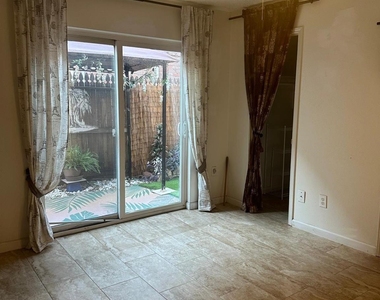 6410 Del Monte Drive - Photo Thumbnail 6