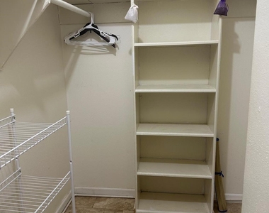 6410 Del Monte Drive - Photo Thumbnail 18