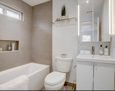 6107 N Main St - Photo Thumbnail 7