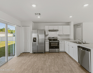 511 Trumpet Street Sw - Photo Thumbnail 15