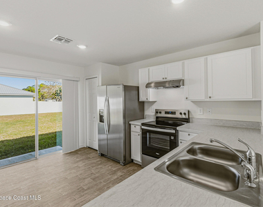 511 Trumpet Street Sw - Photo Thumbnail 14