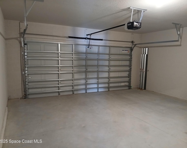 1560 Gardenton Street Nw - Photo Thumbnail 8