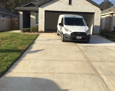 14861 North Ascot Bend Circle Circle - Photo Thumbnail 9