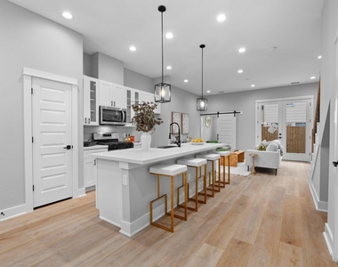 4210 Mckinley Street - Photo Thumbnail 4