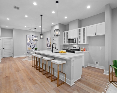 4210 Mckinley Street - Photo Thumbnail 5