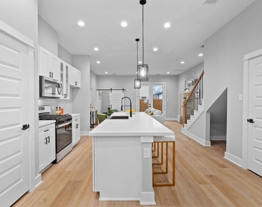 4210 Mckinley Street - Photo Thumbnail 7