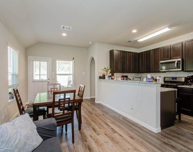 25416 Grotto Falls Lane - Photo Thumbnail 8