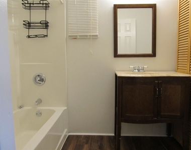 603 Coryell Street - Photo Thumbnail 12