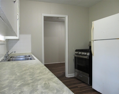 603 Coryell Street - Photo Thumbnail 10