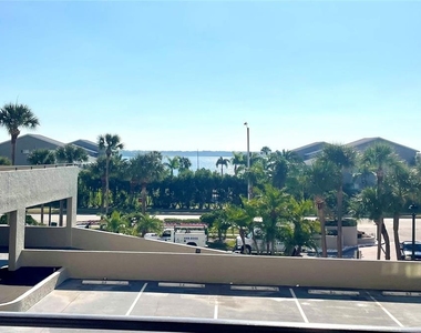 1290 Gulf Boulevard - Photo Thumbnail 29