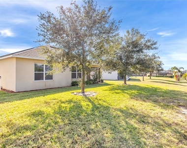 849 Sheen Circle - Photo Thumbnail 31
